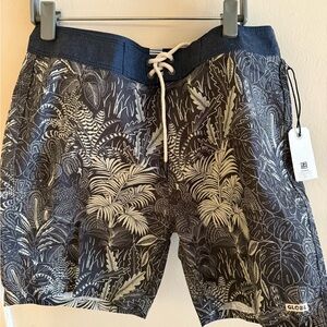 Globe Men's Tropical Black and White Board Shorts